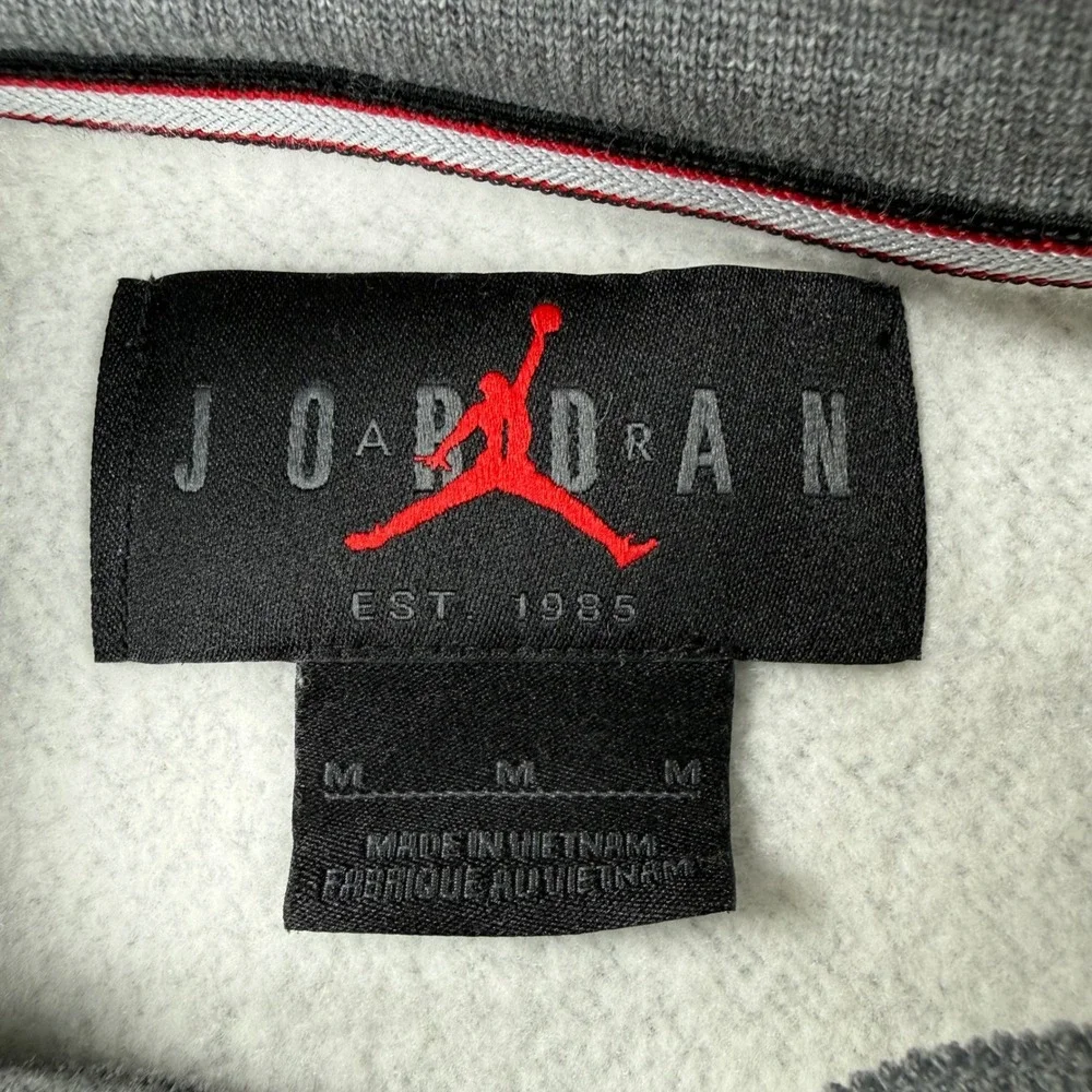 Jordan Mens‎ Plaid Logo Crewneck Sweatshirt Gray Medium Christmas Exclusive
